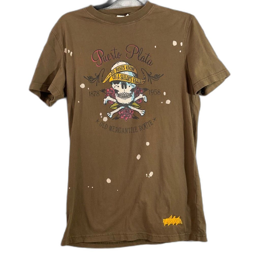 Bershka No Roses grow on a pirates grave tee women’s M Brown distressed applique